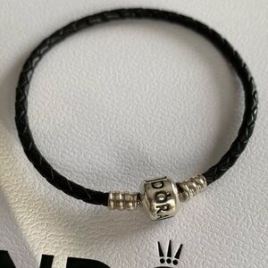 Authentic Pandora Moments Black Leather Bracelet ~ Size 7.1 inches